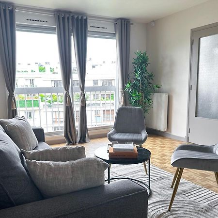 Brand-New Studio With Eiffel Tower View 파리 외부 사진